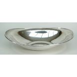 GEORGE V SILVER BOWL OF SIMPLISTIC OVAL FORM. Sheffield 1914, Makers Mark P.Ltd, 27.5 x 18.5 cm,