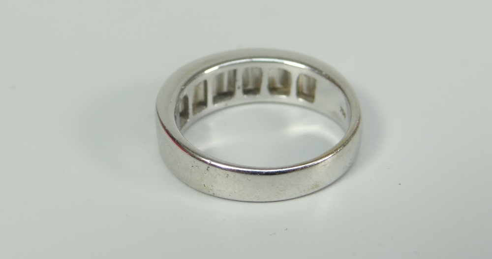 18K WHITE GOLD BAGUETTE CUT DIAMOND HALF ETERNITY RING, set with a horizontal graduated row of - Image 3 of 3