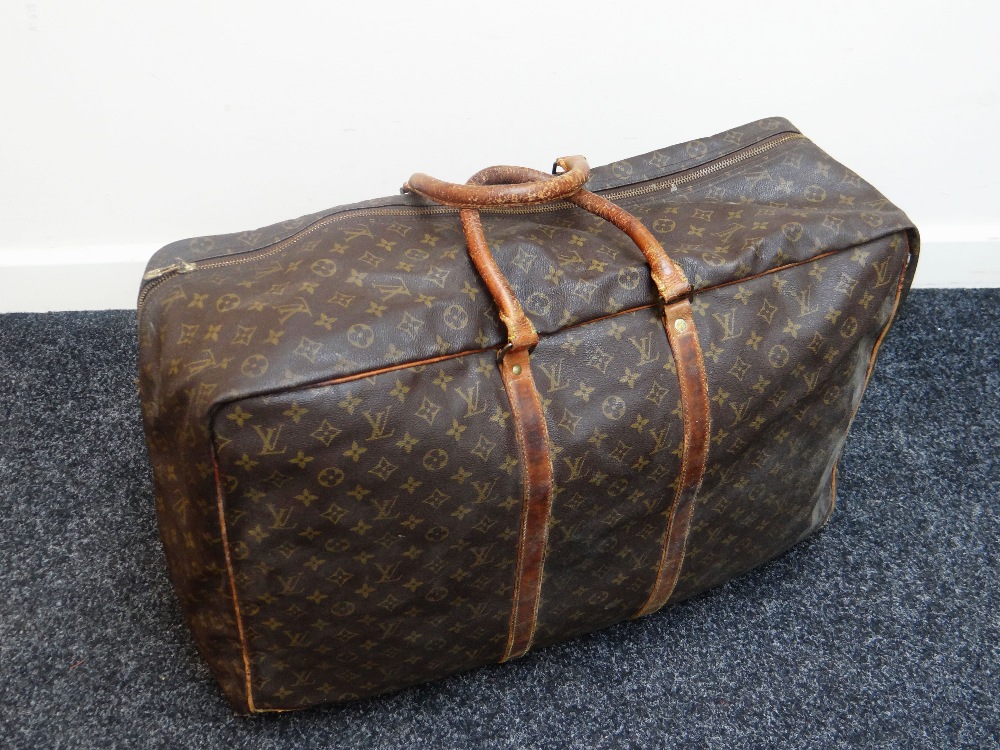 LOUIS VUITTON SOFT 'SPEEDY CASE' SUITCASE / HOLDALL late twentieth century, with typical monogram - Image 2 of 2