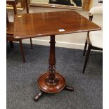 SQUARE TOPPED MAHOGANY SIDE / LAMP TABLE on a turned support and splayed feet, 75cms tall