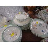 A QUANTITY OF WEDGWOOD 'TIGER LILY' DINNERWARE