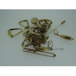 PARCEL OF MIXED MAINLY 9CT YELLOW GOLD JEWELLERY including nice 9ct yellow gold goat hat-pin,