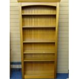 A QUALITY TEAK OPEN BOOKCASE with adjustable shelving, 196cms height, 95cms approx max width,