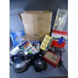 MIXED VINTAGE & OTHER HOUSEHOLD ITEMS including dial-up telephone ETC