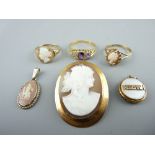 18CT & 9CT GOLD JEWELLERY, a Wedgwood in gilt silver pendant and a yellow metal and mother of