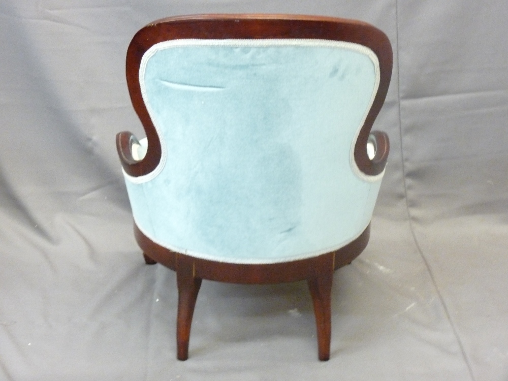 REPRODUCTION SPOON BACK CHAIR with turquoise upholstered button back - Image 2 of 2