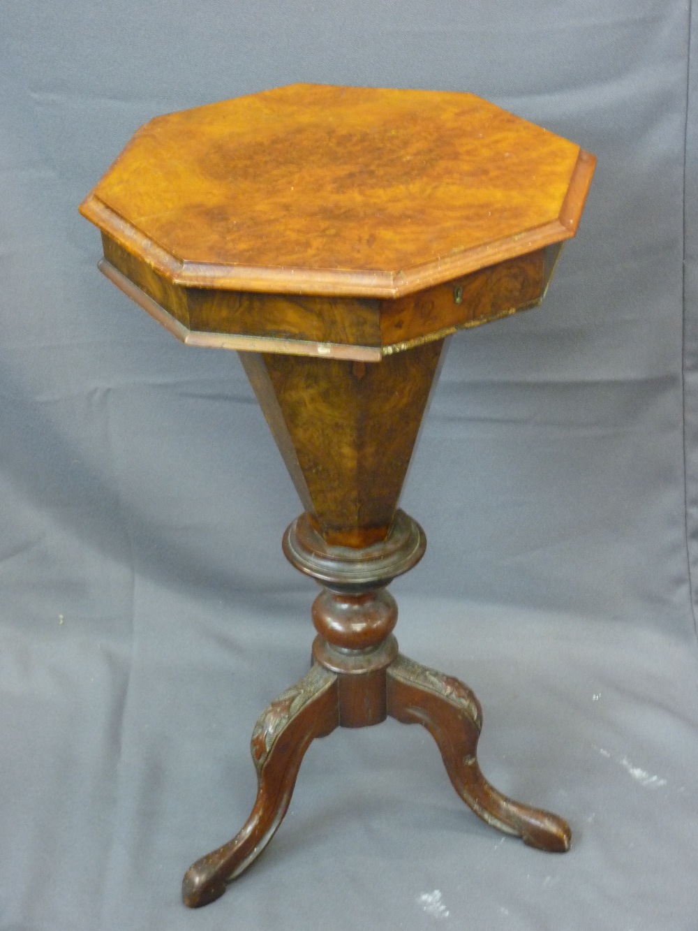 OCTAGONAL TOPPED SEWING BOX ON THREE SUPPORTS (for restoration)