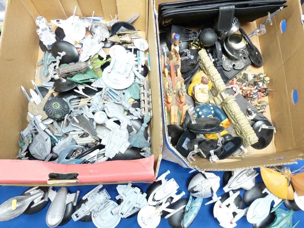 LARGE QUANTITY OF MAINLY STAR TREK DISPLAY MODEL SHIPS, approximately sixty and a mixed box of