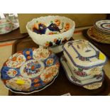 ANTIQUE FLORAL POTTERY SPODE TUREEN & STAND / TWO IMARI PLATES / GAUDY WELSH GRAPE PATTERN FRUIT