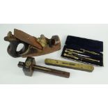 FOUR ITEMS OF VINTAGE TOOLS including Norris carpenter's plane, cased part drawing set, E