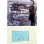 RICHARD BURTON AUTOGRAPH signed in ink on blue paper and framed together with a separate printed