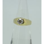 18CT YELLOW GOLD DIAMOND SOLITAIRE RING, the single stone approximately 0.7cts, 5.7 grams. Condition