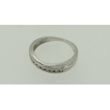 PLATINUM DIAMOND CHIP TWIST SHANK RING, 3grams