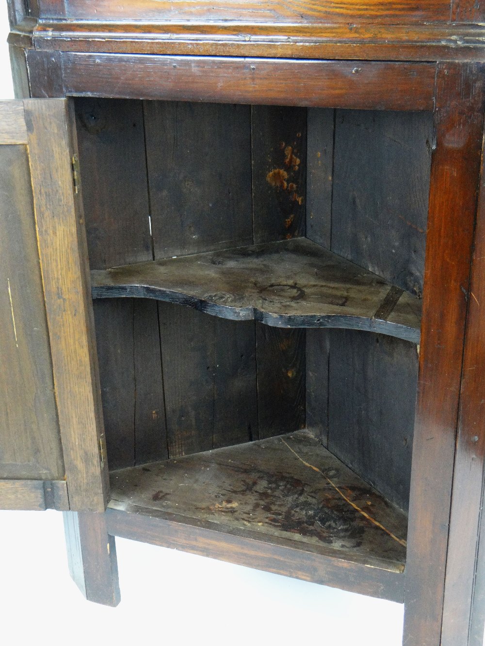 ANTIQUE STANDING TWO STAGE CORNER BLIND-CUPBOARD the top section with panelled door in elm, turned - Image 3 of 3