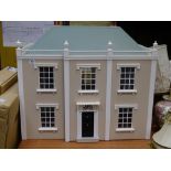 DOLLS HOUSE - miniatures, collectors' interest, a Georgian style townhouse with balustrade top and