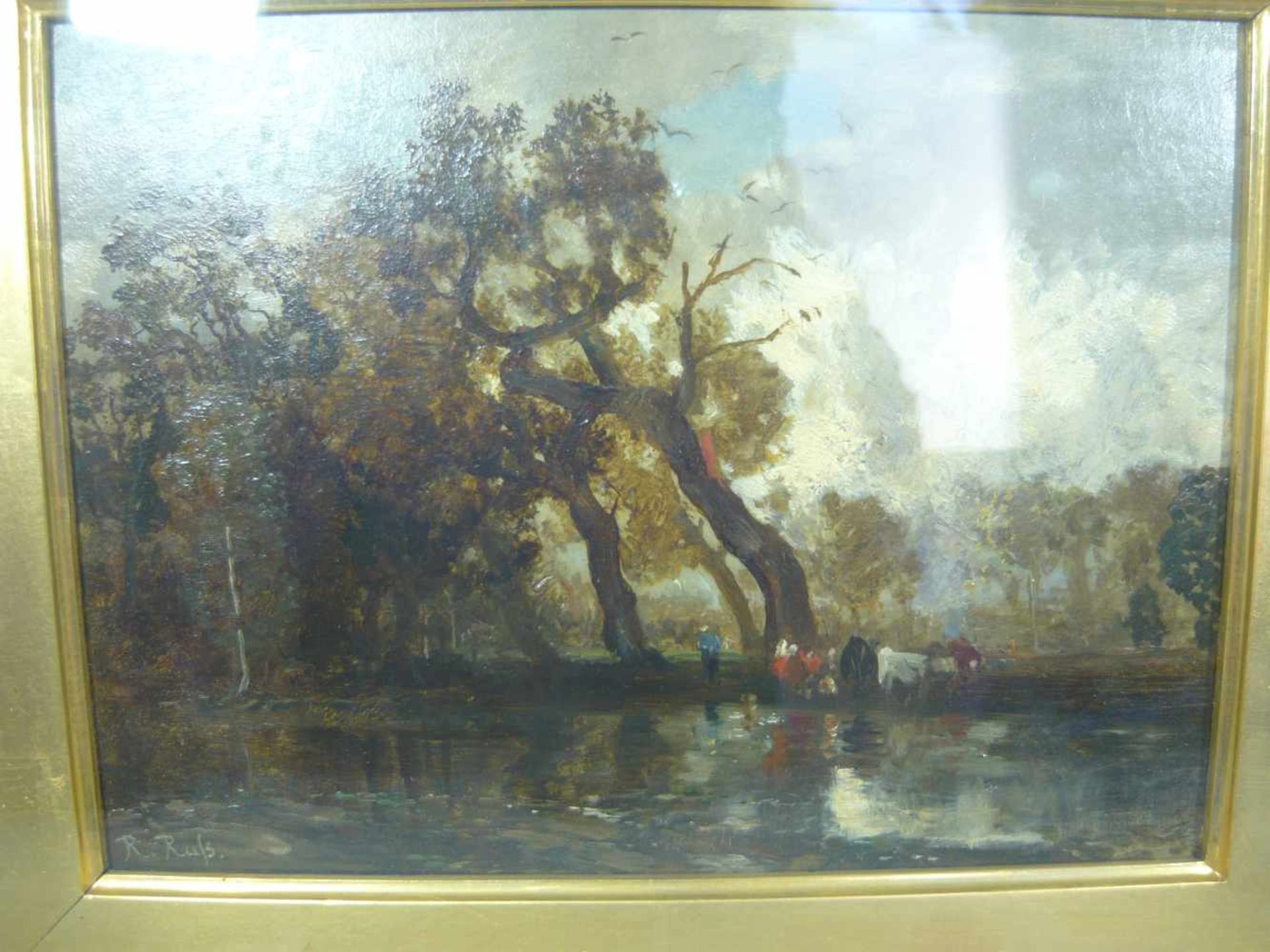 Robert Russ (*1847, Wien - 1922, ebd.), wohl. Kuhherde am Flussufer. Öl/Holz. Sign. u. li. Hinter - Bild 2 aus 3