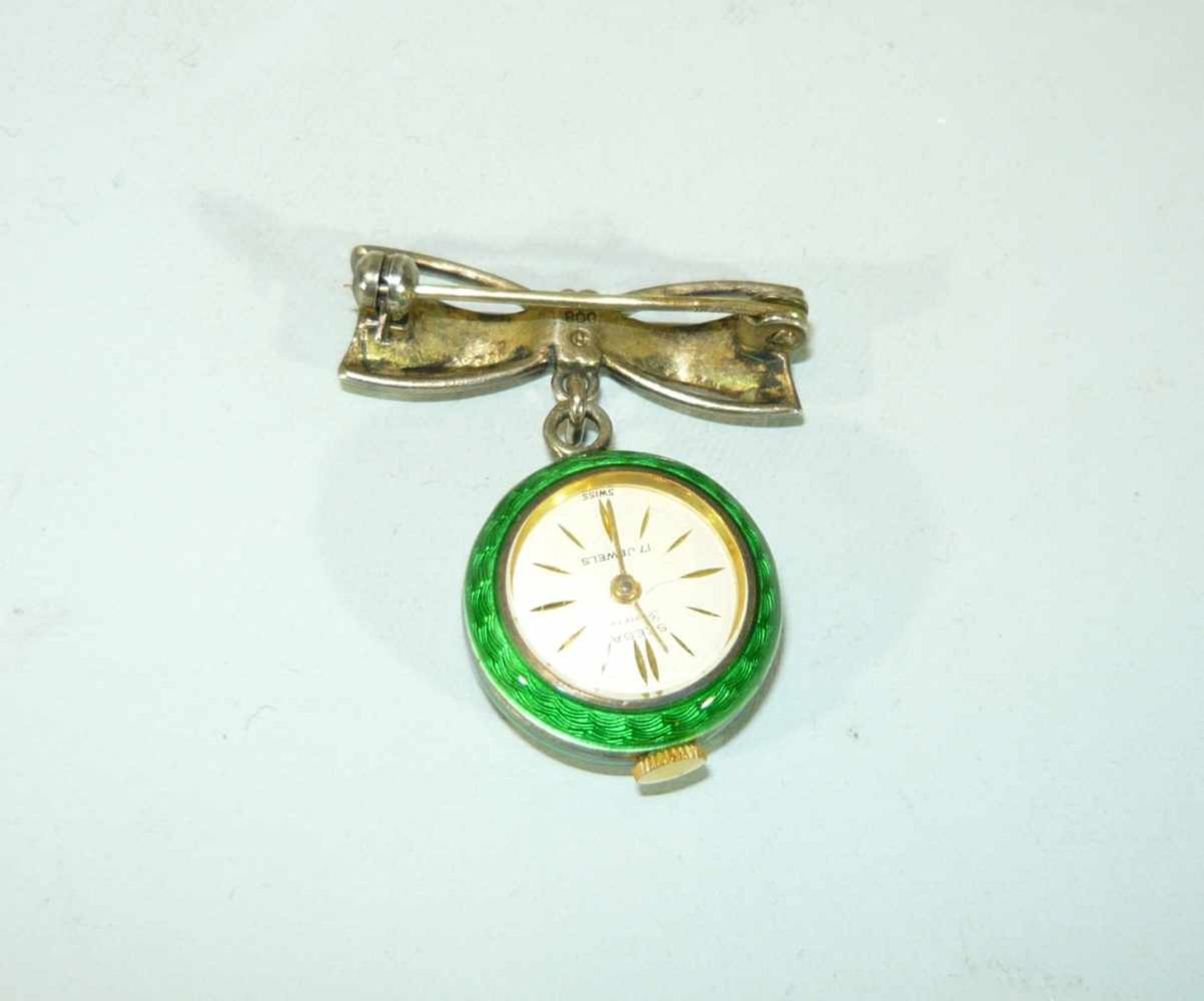 Seltene Broschenuhr in 800er Silber. Grün emailliert. Uhr läuft, jedoch ohne Garantie.Rare broach - Bild 2 aus 2