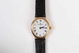 Damenarmbanduhr.GG 750. Marke: Baume & Mercier Schweiz. Ovales Goldgehäuse, weißes Zifferblatt mit