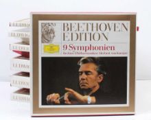 Beethoven-Edition.Jubiläumsausgabe in 12 Kasetten mit 75 Langspielplatten. Dazu ein Bildband mit 276