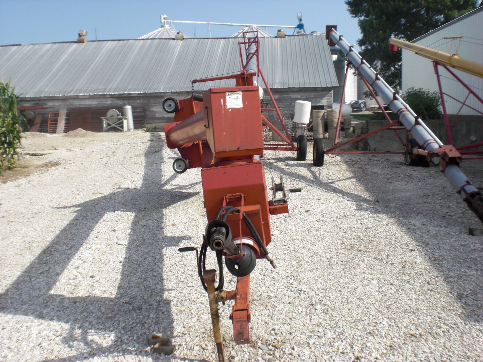 Peck 32’ 8” PTO auger. - Image 2 of 3