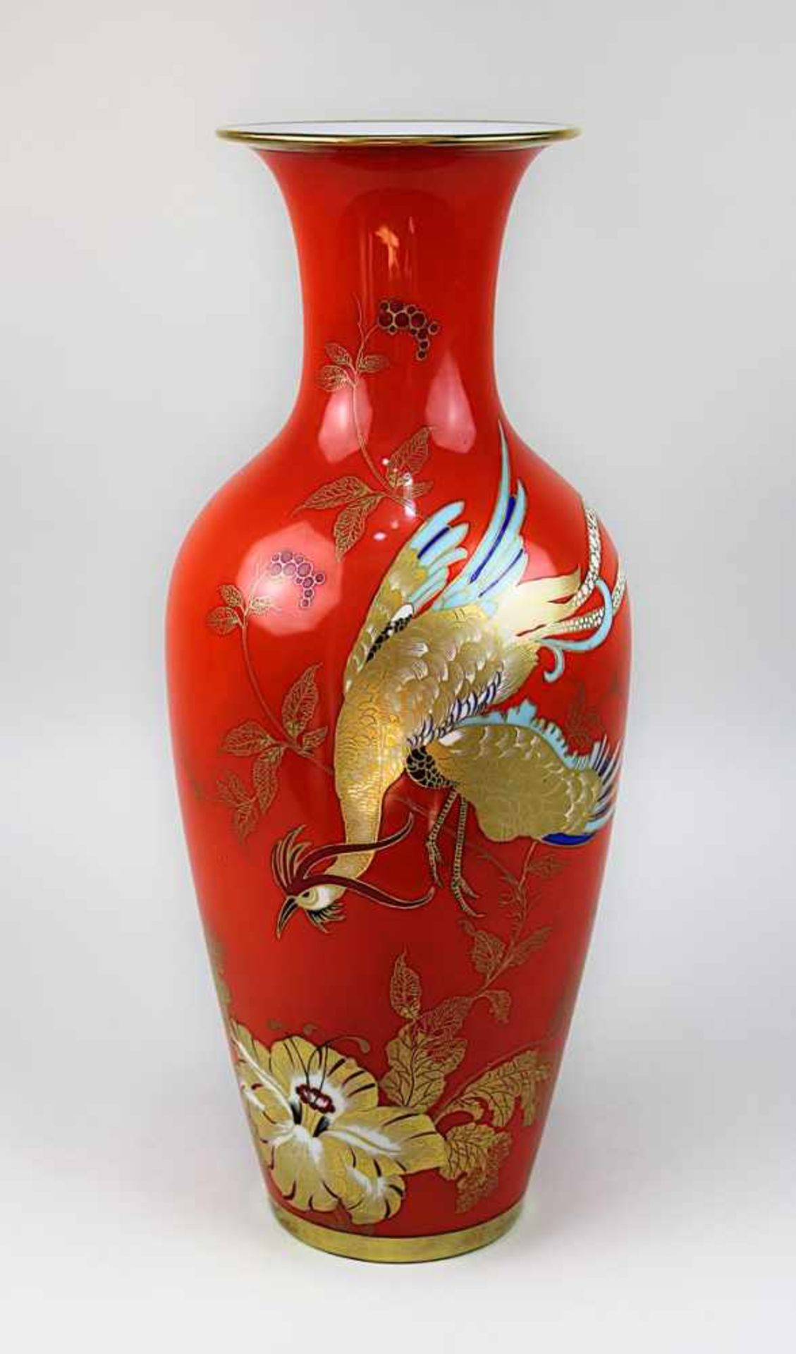 Vase, Rosenthal-Porzellan 1938, Balusterform, farbig und gold staffiert, Paradiesvogel mit Blüten