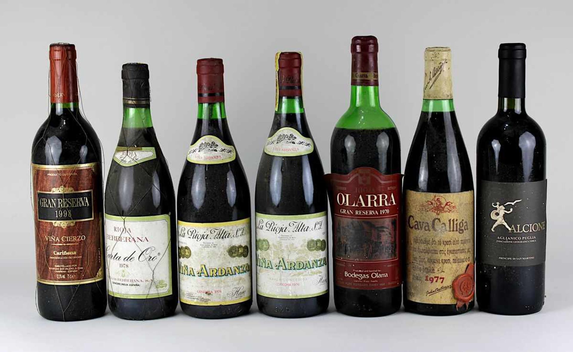 7 Flaschen Wein, Spanien, Italien und Griechenland, 1970 bis 2004 : 2 x 1976 Vina Ardanza, La
