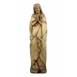 Madonna, Holz geschnitzt, deutsch 1. Hälfte 19. Jh., dreiviertelrund geschnitzt, rückseitig