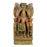 Holzrelief einer indischen Gottheit, Südindien um 1900, aus einer schweren Holztafel geschnitztes
