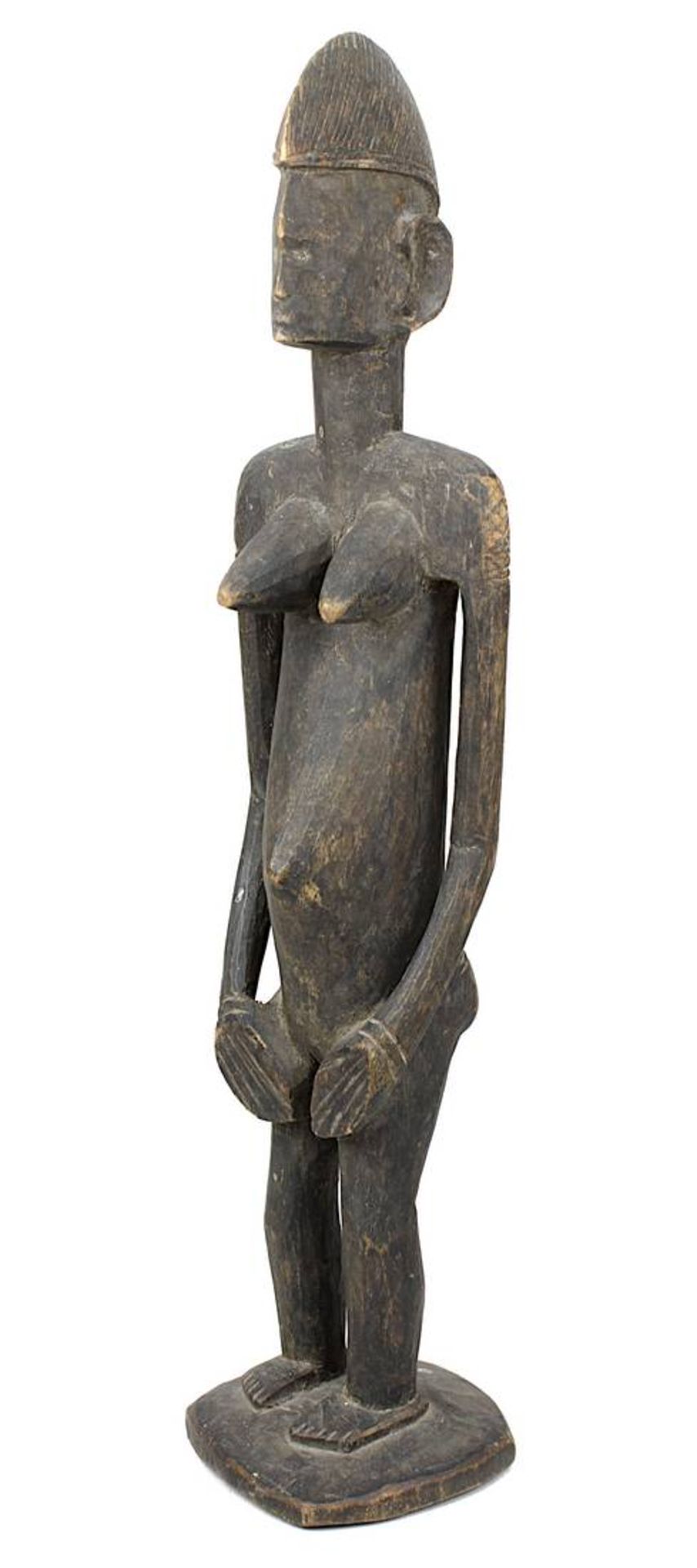 Weibliche Figur der Bambara, Mali, aus leichtem Holz geschnitzt und dunkel gefärbt, auf flacher