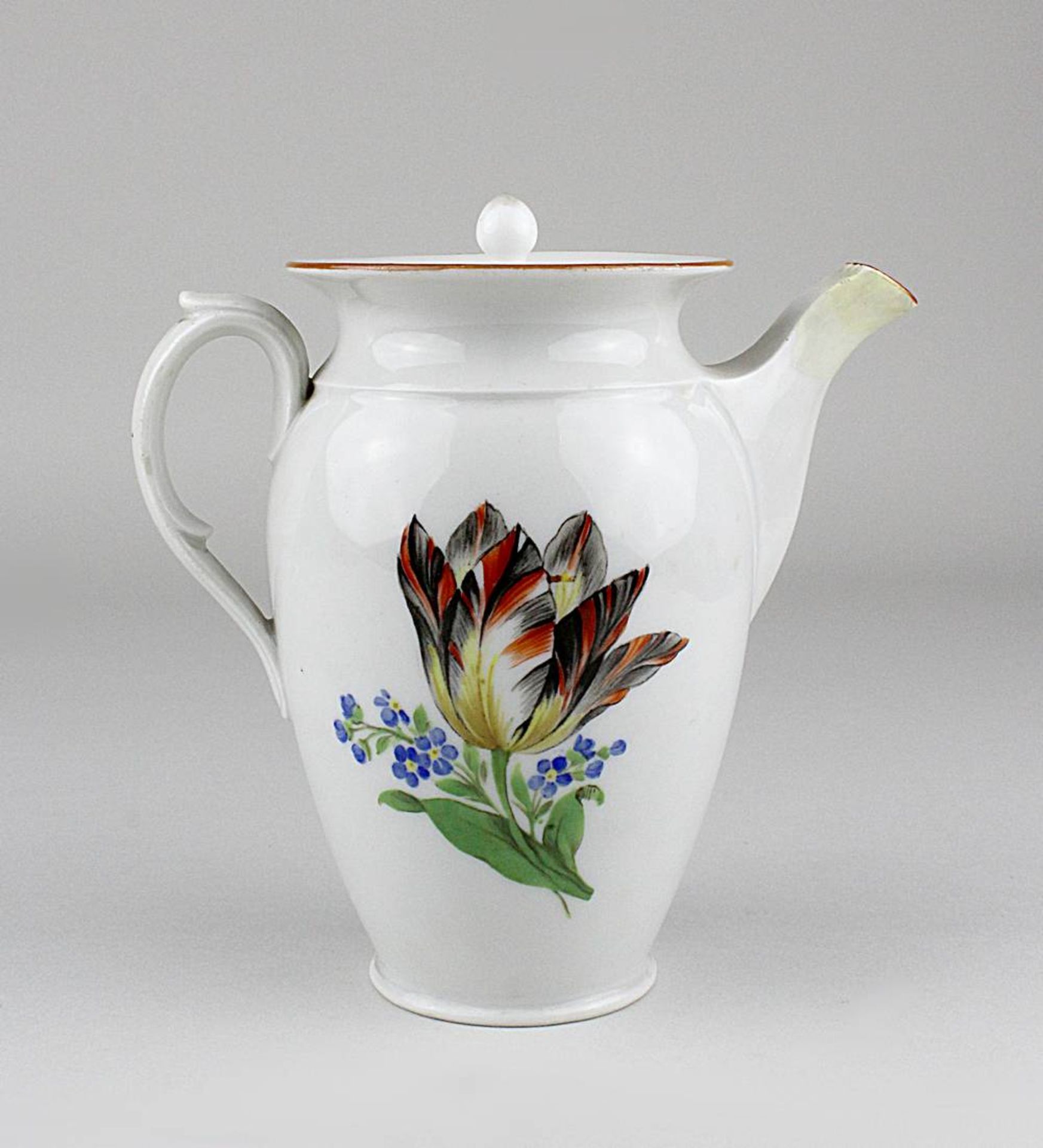 Meissen Mokkakanne, 1850-1923, Porzellan, weißer Scherben, Aufglasur gemalte Blüte, im Boden