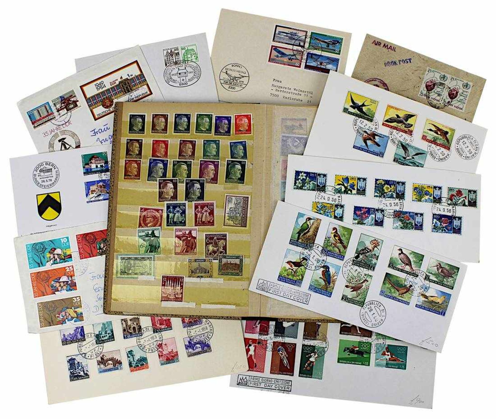 Kleines Briefmarkenalbum mit ca. 550 Briefmarken, Deutsches Reich, Saarland, Baden, Rheinland-Pfalz,