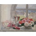 Marie REOL (1880-1963). Nature morte aux bouquets et à la carafe devant la fenêtre. [...]