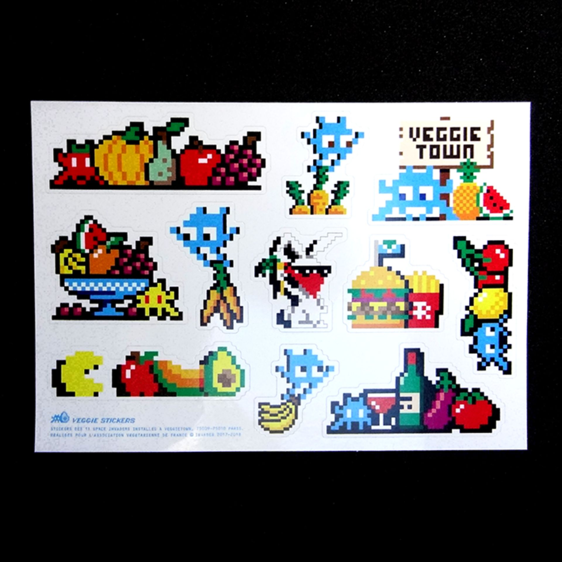 Space invader x Autocollant en édition limitée de l'Association Végétarienne de [...]