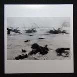 ROBERT CAPA (1913-1954) Les troupes américaines atterrissant sur la plage d'Omaha le [...]