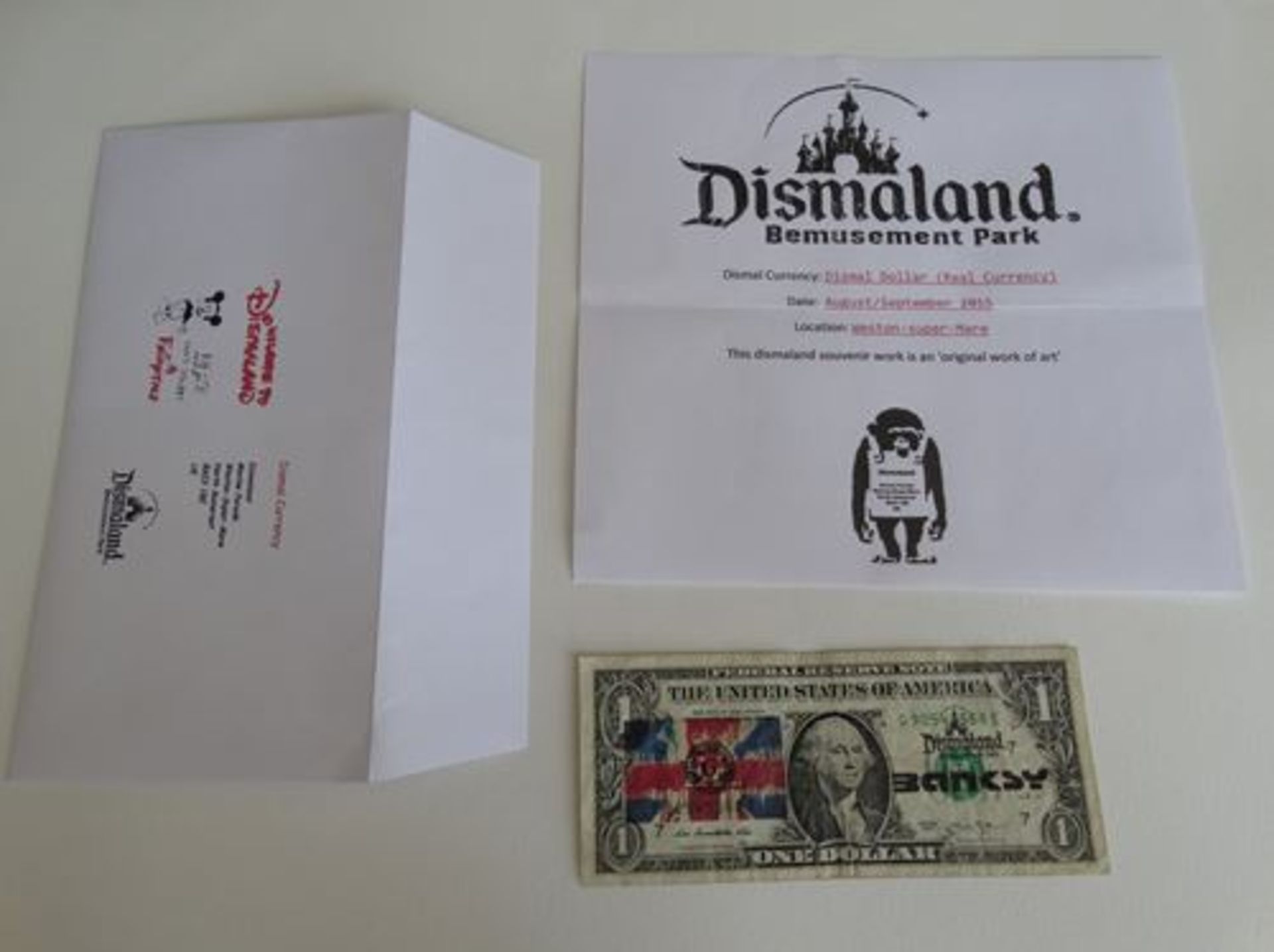 Banksy (after) Dismaland note, small original graffiti Very rare souvenir, form [...] - Bild 3 aus 4