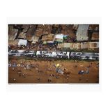 JR "Action in Kibera slum, Nairobe, Kenya". Exhibition poster 2018 New YORK 91 x 61 [...]