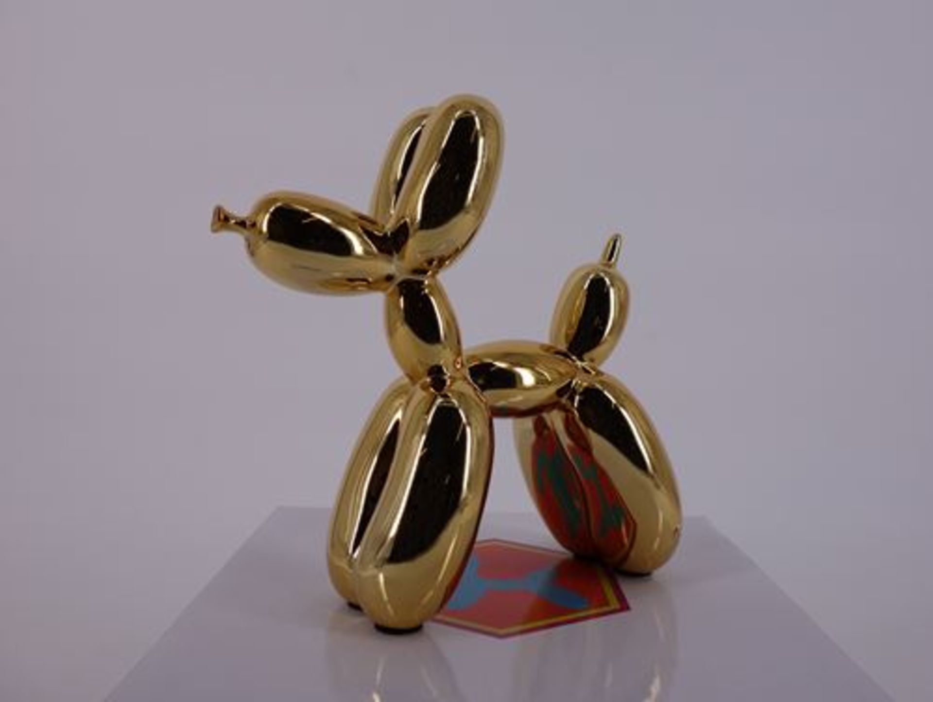 Jeff KOONS (after) Gold Balloon Dog Sculpture in lacquer on resin not signed and not [...]