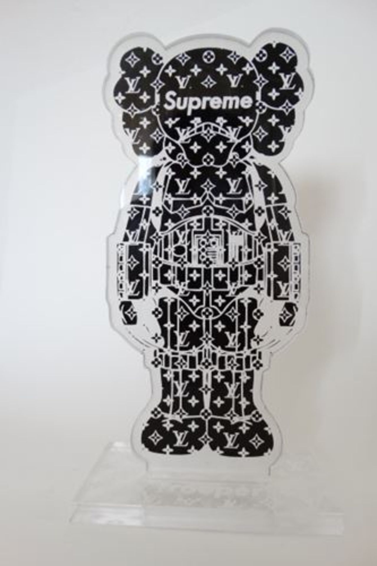 Kaws x Supreme Sculpture Stormtrooper Louis Vuitton Louis Vuitton sculpture Plastic [...] - Bild 3 aus 10