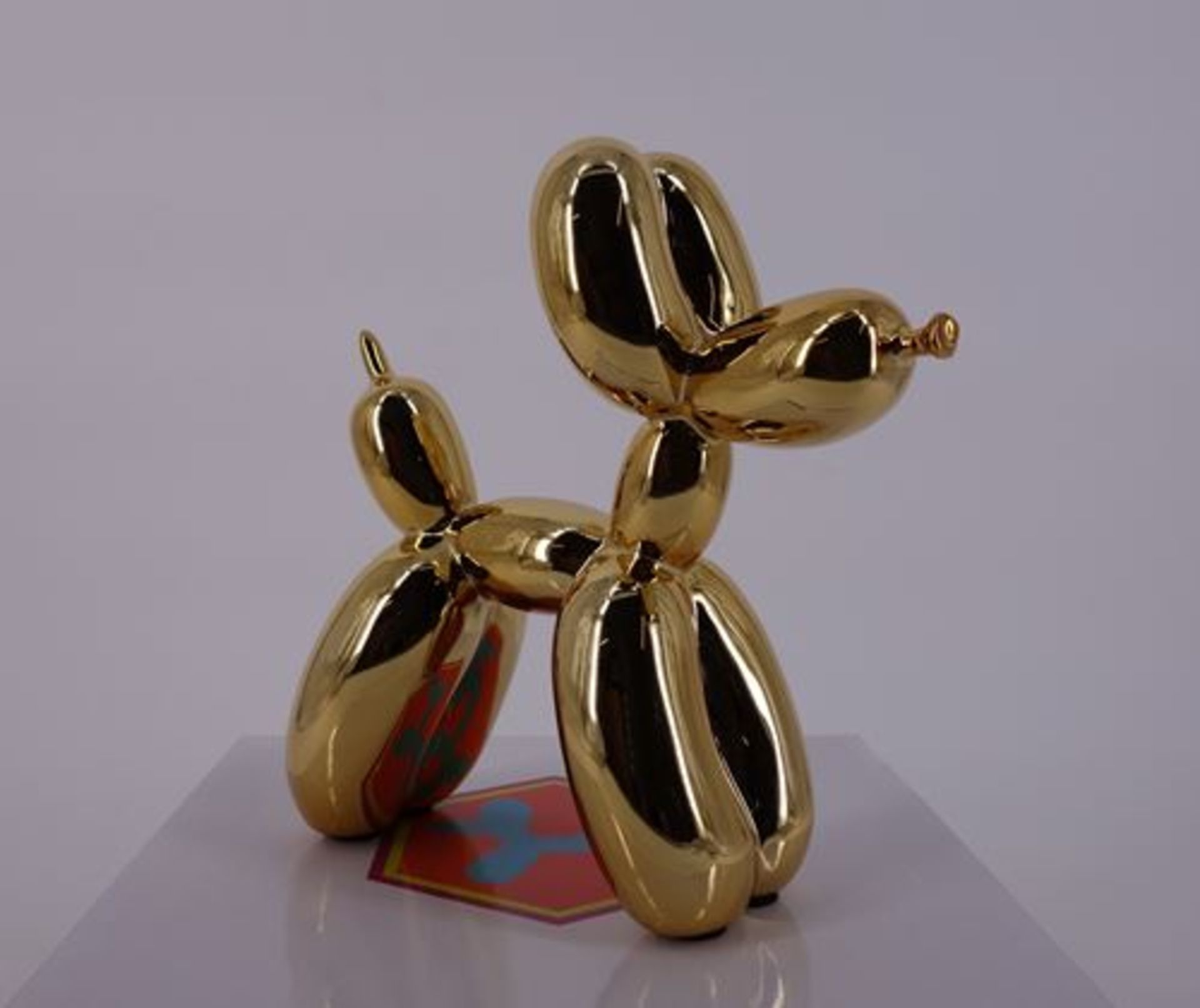 Jeff KOONS (after) Gold Balloon Dog Sculpture in lacquer on resin not signed and not [...] - Bild 3 aus 7