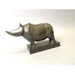 Guy GEYMANN (1951-2017). Rhinocéros. Epreuve en bronze patiné. Signé et numéroté [...]