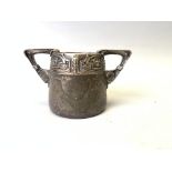 Pot de fumeur en bronze. Signé GURSCHNER. Hauteur 10 cm. -