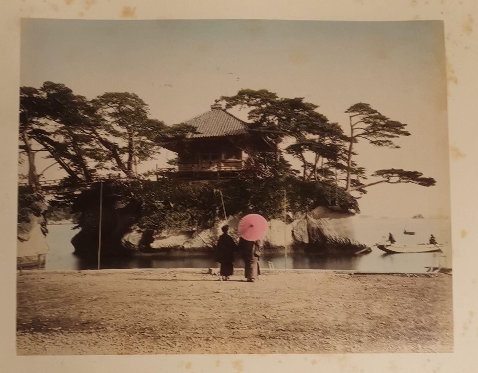 JAPON. Album de photos de S. OGAWA, école de Yokohama, comprenant 96 vues du Japon [...] - Bild 10 aus 11