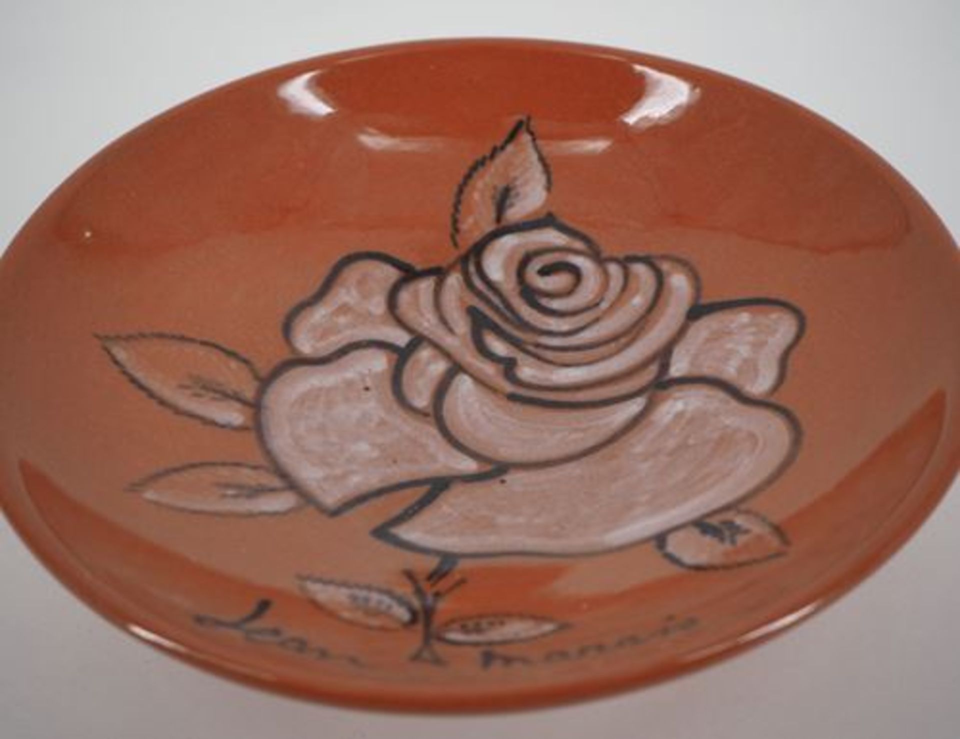 Jean MARAIS White Rose Bowl Original red earthenware ceramic, with painted and [...] - Bild 3 aus 5