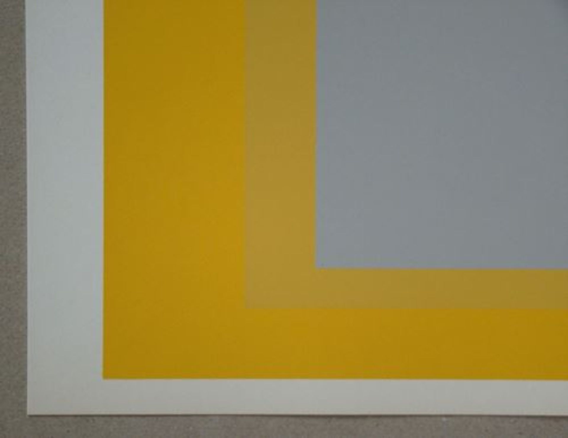 Silkscreenprint in 3 colours on strong wove paper. Title: Homage to the Square - [...] - Bild 5 aus 9