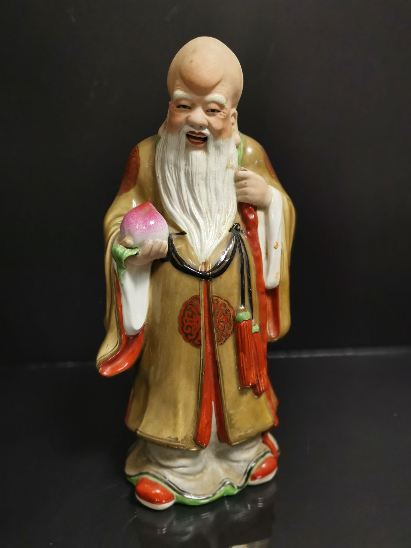 Trois statuettes d'immortels en porcelaine polychrome Chine, XXème siècle [...] - Bild 4 aus 4
