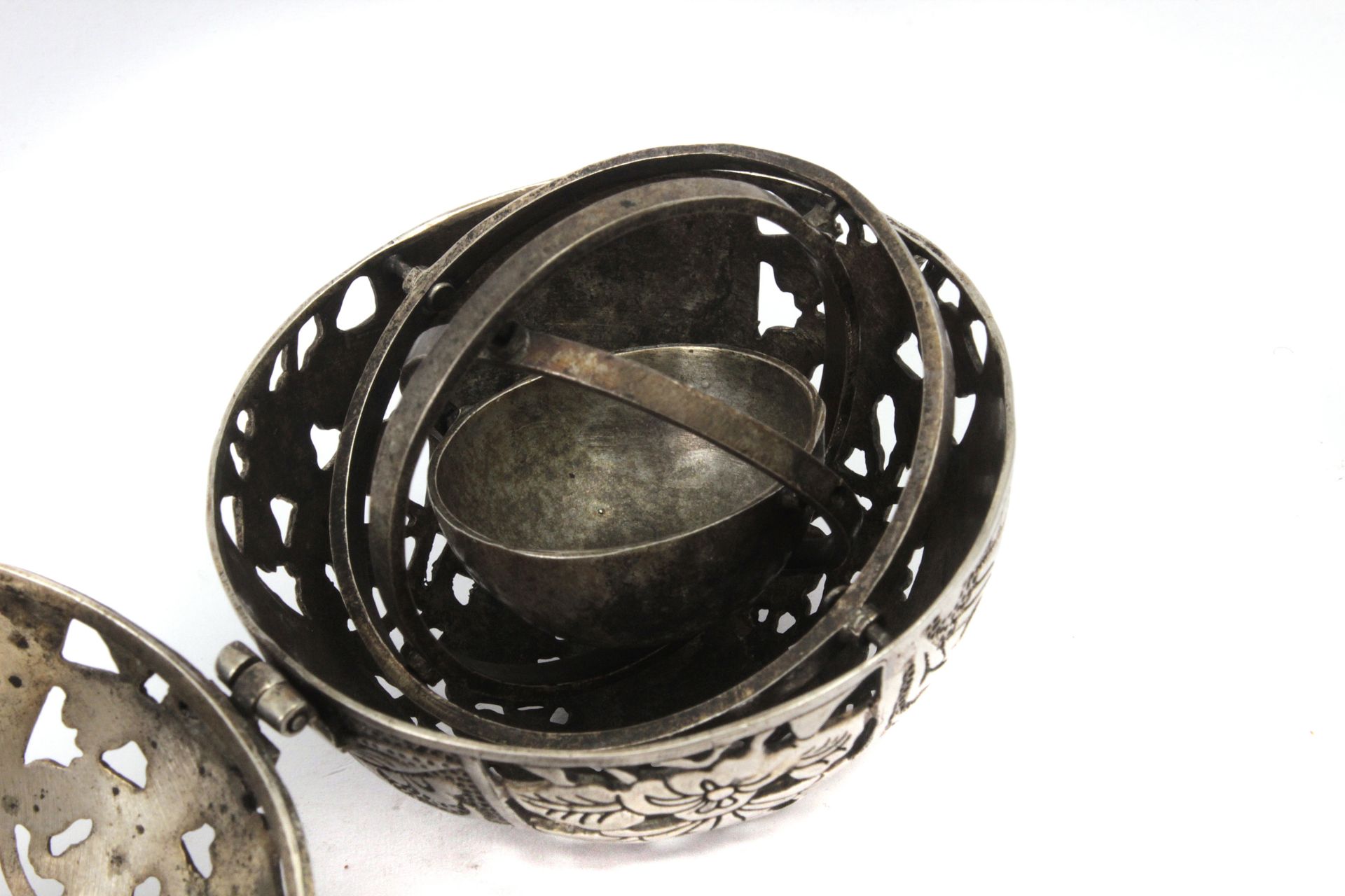 Early 20th century Chinese silver hanging censer/thurible - Image 4 of 4