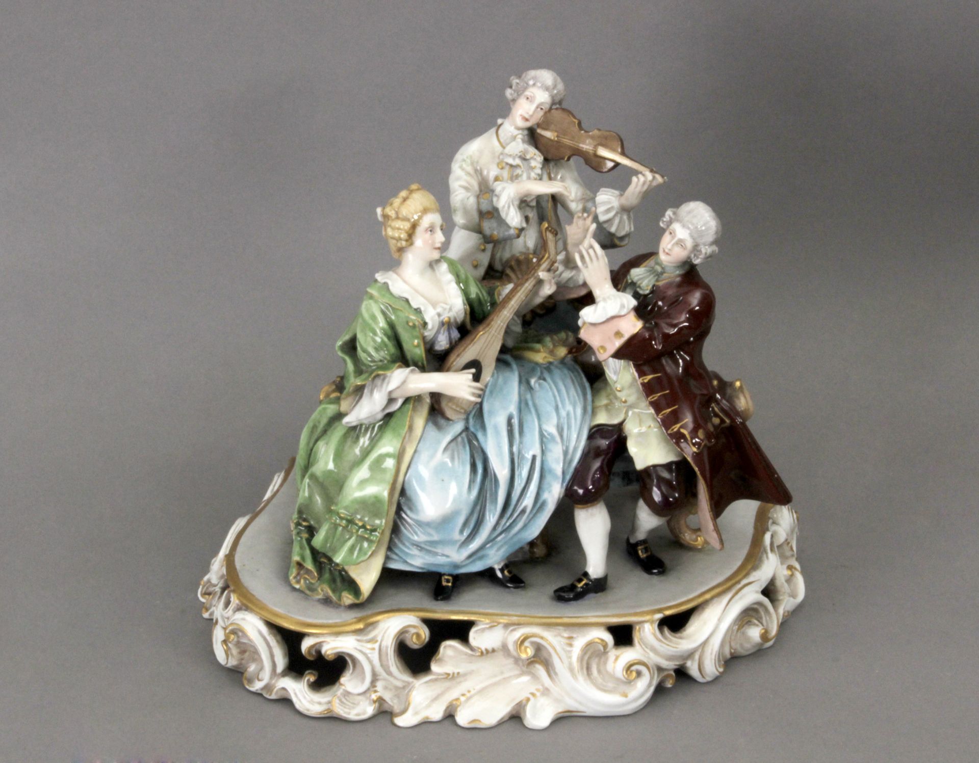 Late 18th century-early 19th century group of figurines in Doccia porcelain