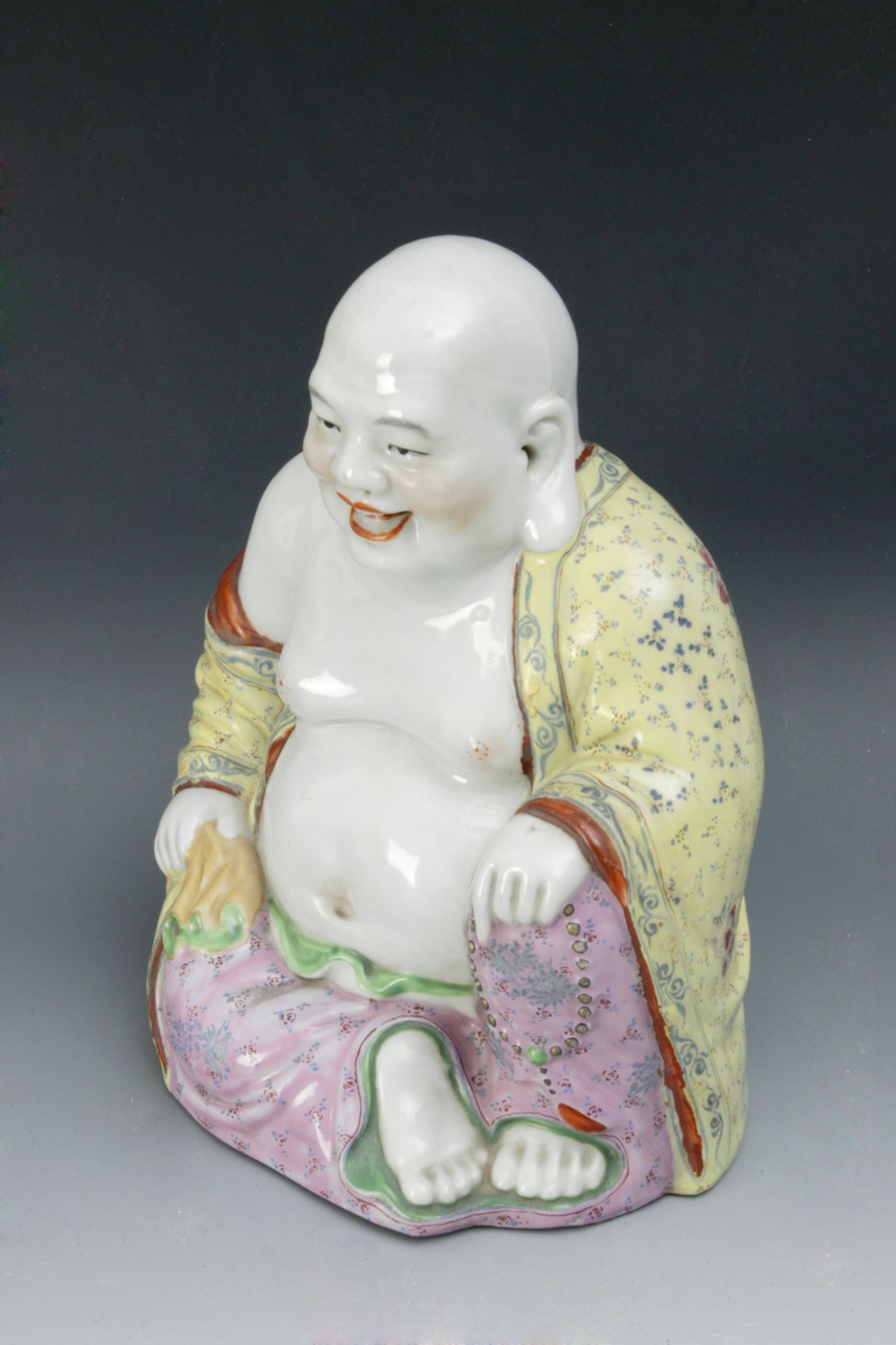 A 20th century Chinese Republic period Chinese Famille Rose porcelain figure of Buddha - Image 2 of 4