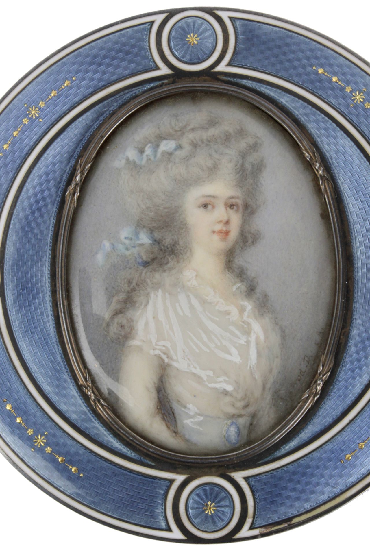 A 19th century French silver and guilloché enamel box with a female portrait miniature - Bild 2 aus 3