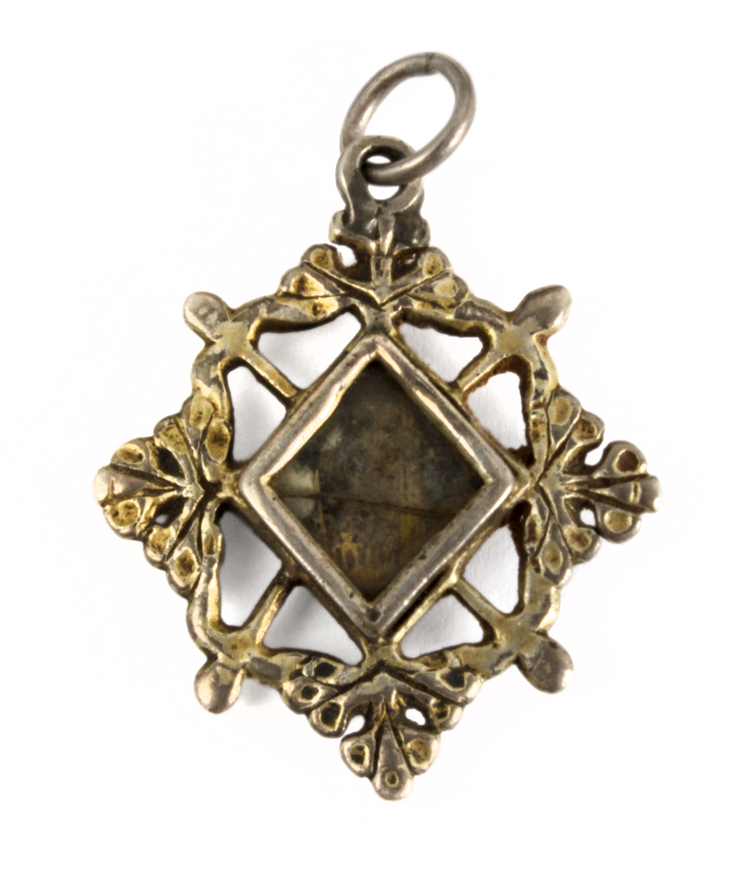 Prob. 17th century silver reliquary pendant - Image 2 of 2